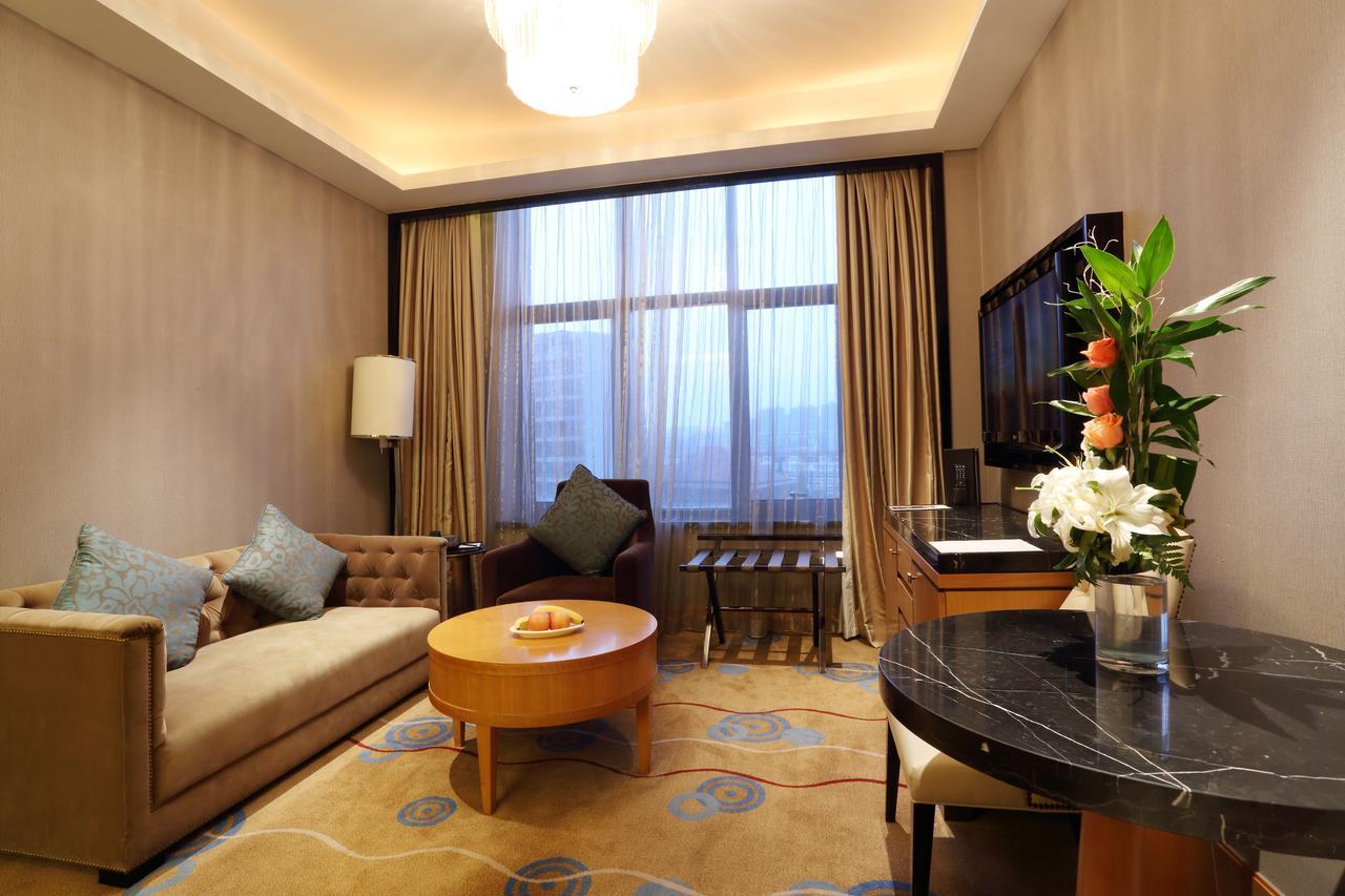 Howard Johnson Kaina Plaza Changzhou Changzhou  Exteriör bild